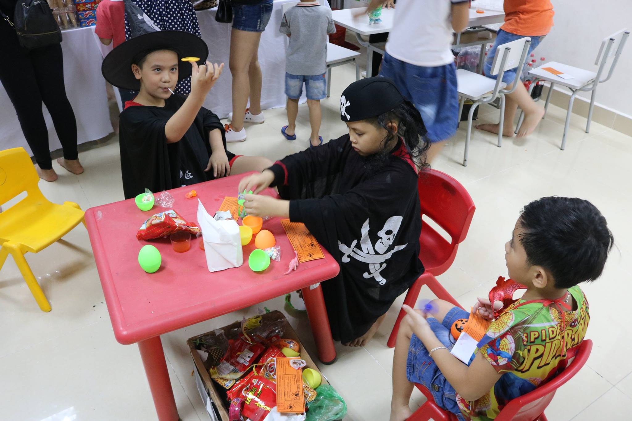 Halloween cùng Sunrise Language School